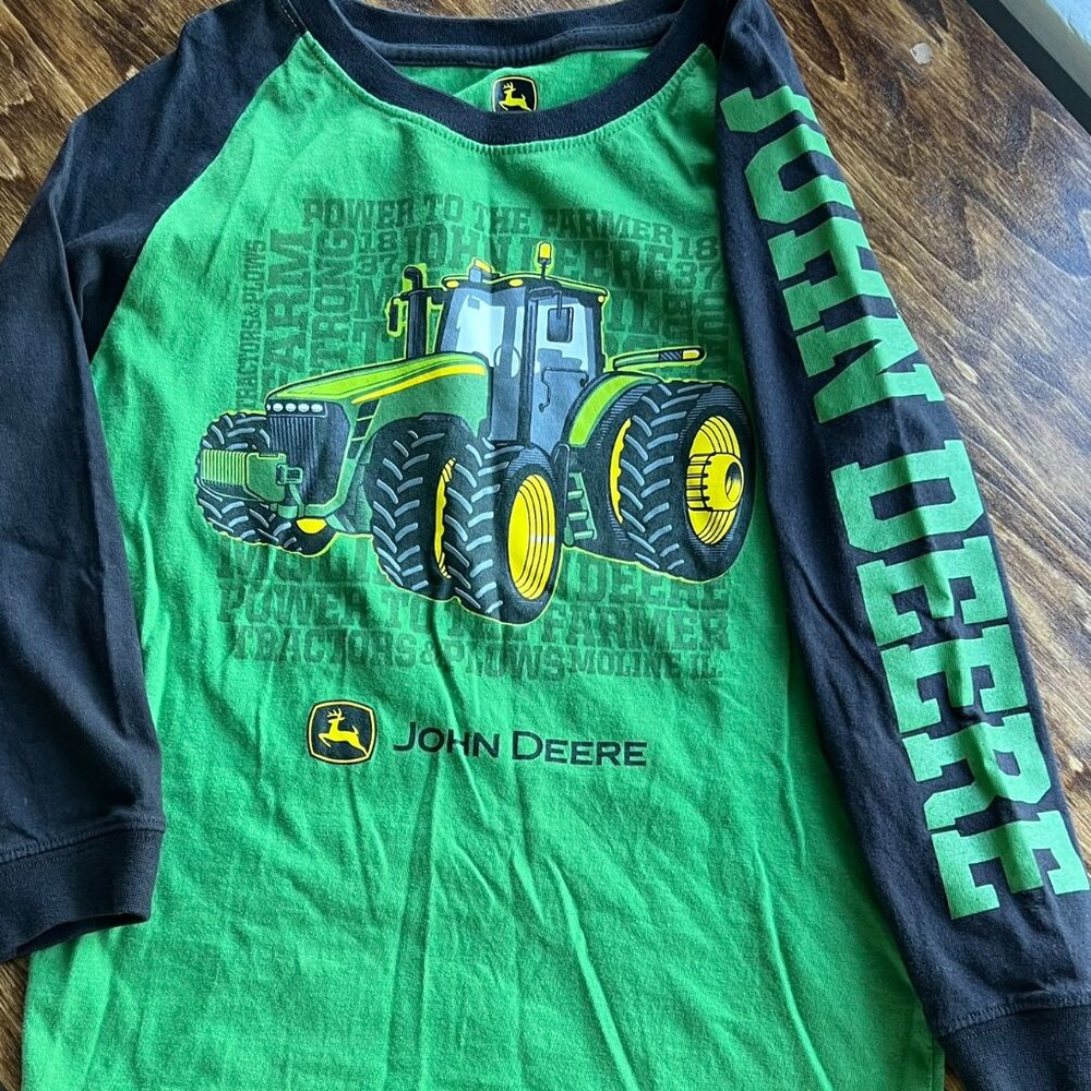 Boys John Deere Long Sleeve T-Shirt Size 7